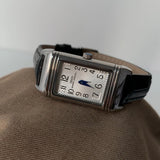 Reloj Retro Cuero — Diseño Vintage Deslizante